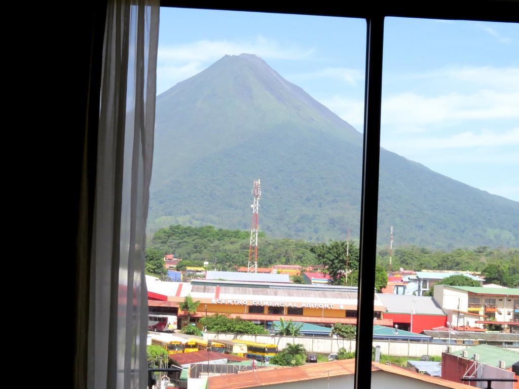 Hotel ラ・フォルトゥナ エクステリア 写真